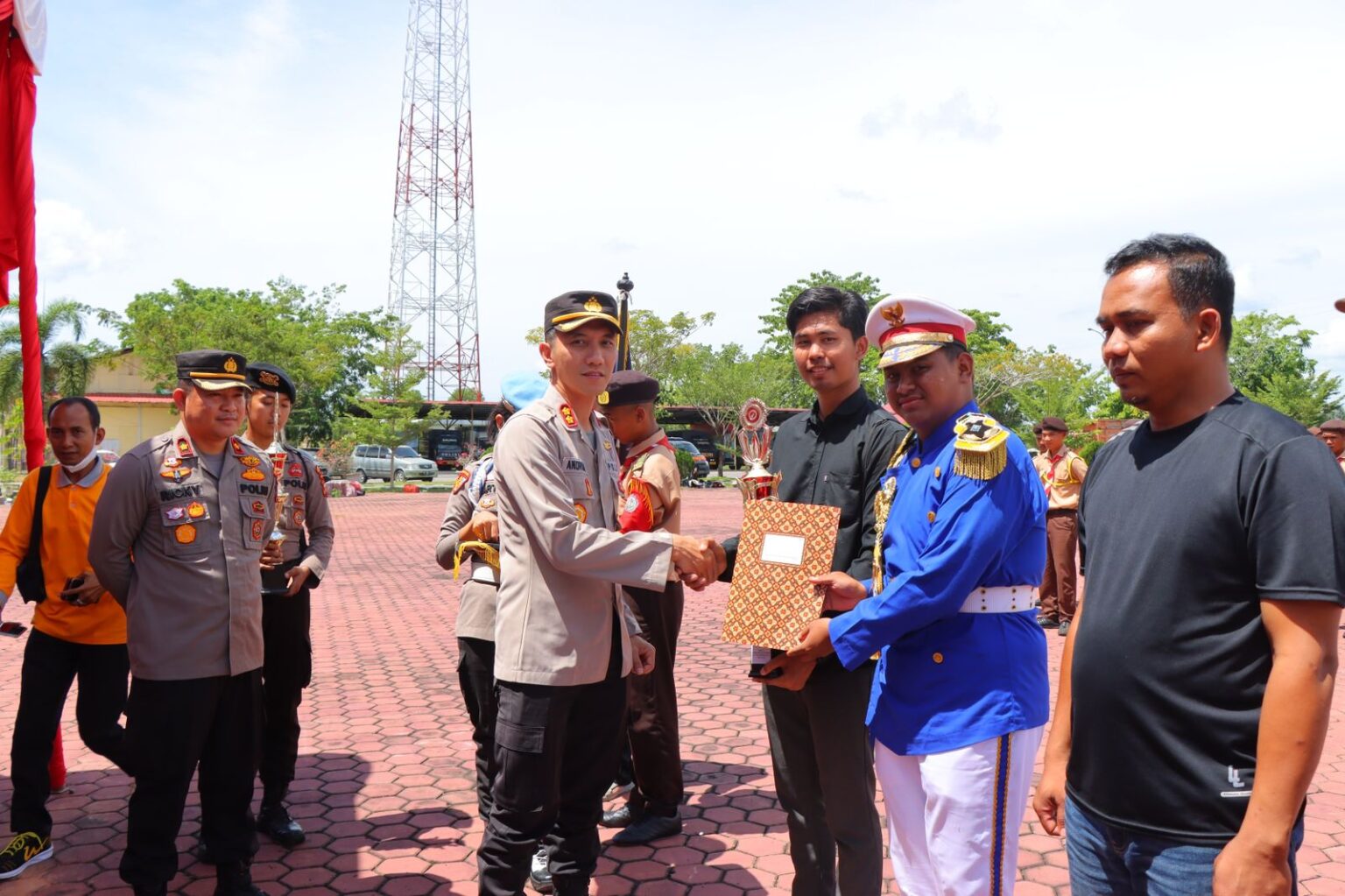 Polres Rokan Hilir Gelar Perlombaan PBB Tingkat SMA Polri Presisi Sambut Hari Bhayangkara ke-77